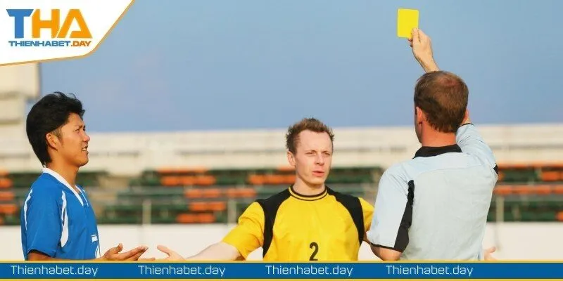 Bật mí cách soi kèo thẻ vàng dễ trúng cho người mới